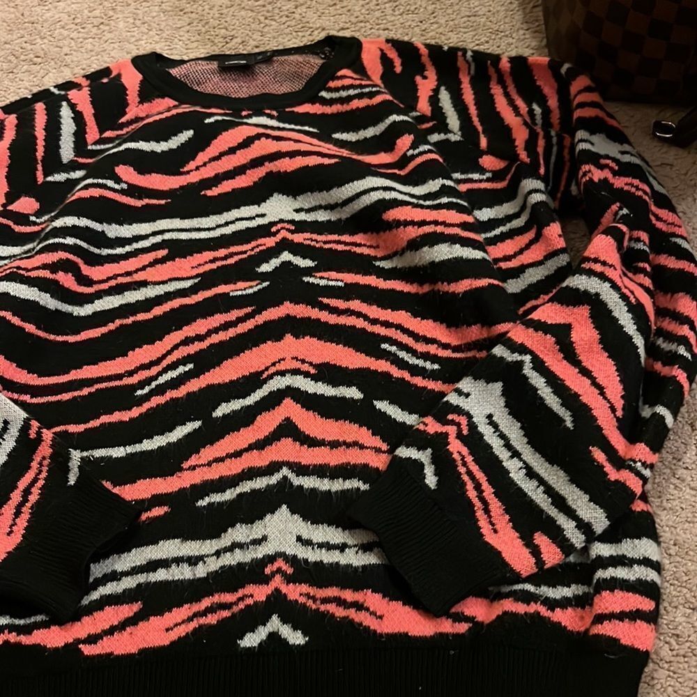 ‎ASOS sweater 4 - Picture 4 of 6